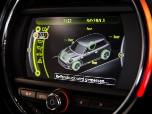 Reifendruckkontrollsystem Auto Cockpit